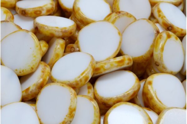TCB 8 Edged Designed Beads 15x15mm - Image 1