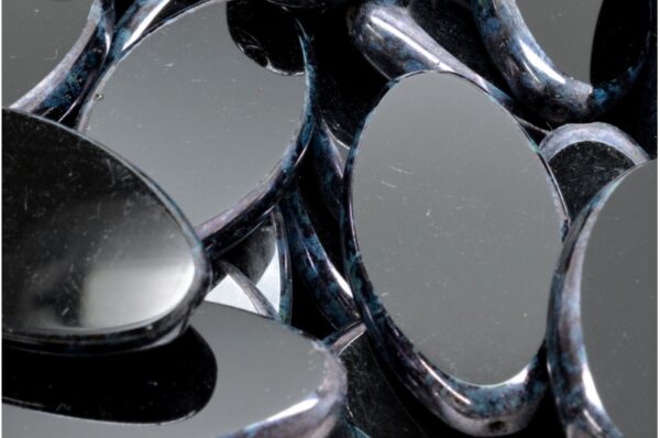 TCB Flat Oval Beads 37x19mm - Image 1