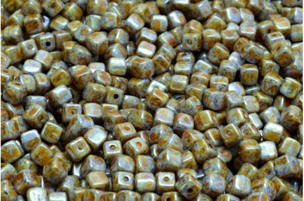 Cube Beads 4x4mm - Imagen 1