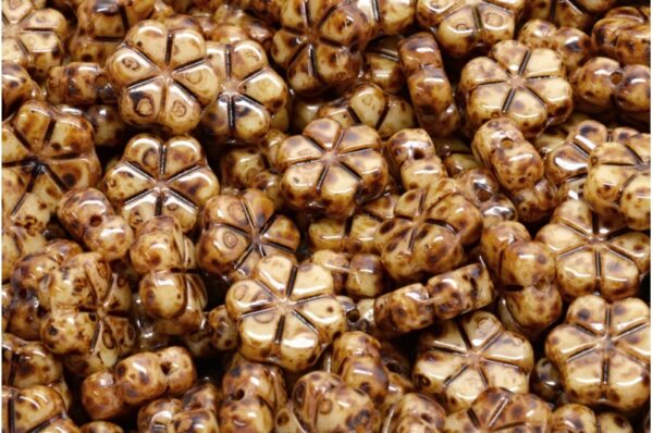 Garland Flower Beads 10x10mm - Image 1