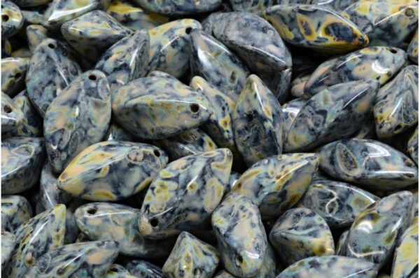 Twist Beads 8x16mm - Image 1