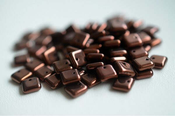 Squarelet Beads 6x6mm - Image 1