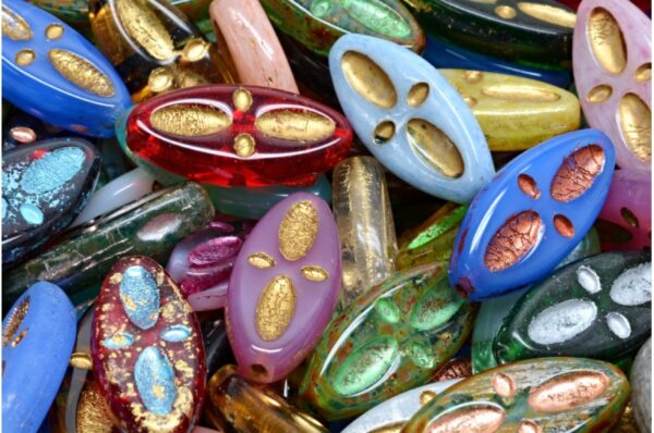 Ship Beads 20x9mm with ornament - Imagen 1