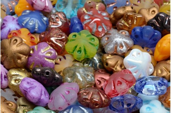 Folklore Flower Beads 11x11mm - Image 1