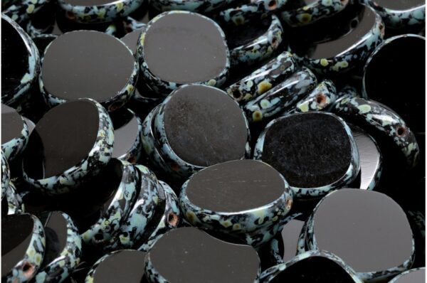 TCB 8 Edged Designed Beads 15x15mm - Image 1