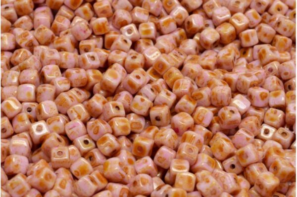 Cube Beads 4x4mm - Image 1