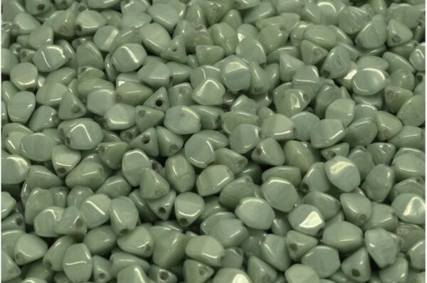 Pinch Beads 5x5mm - Image 1