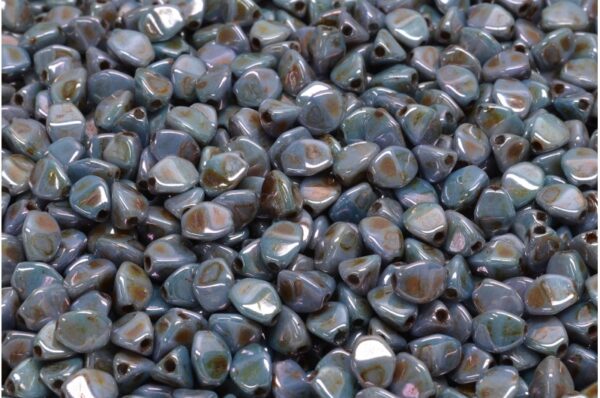 Pinch Beads 5x5mm - Image 1