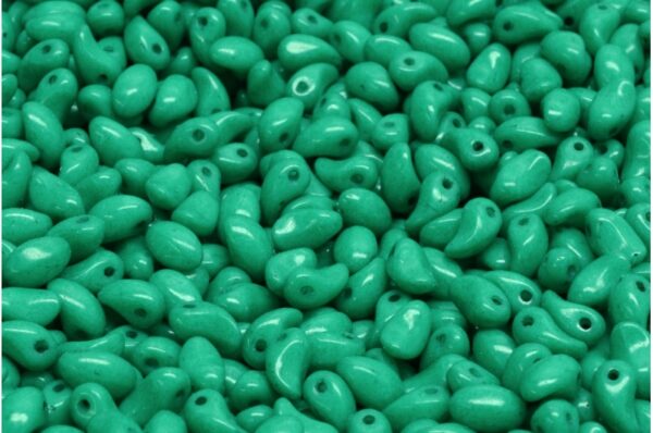 Lily Petal Beads 4x6mm - Image 1