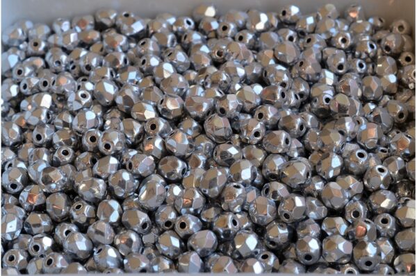 Firepolished Beads 4mm - Image 1