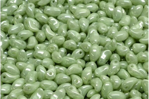 Lily Petal Beads 4x6mm - Image 1