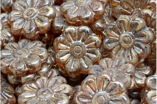 Daisy Flower Bead 18x18mm - Image 1