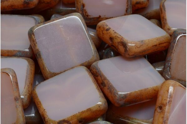 TCB Square Beads 18x18mm - Image 1