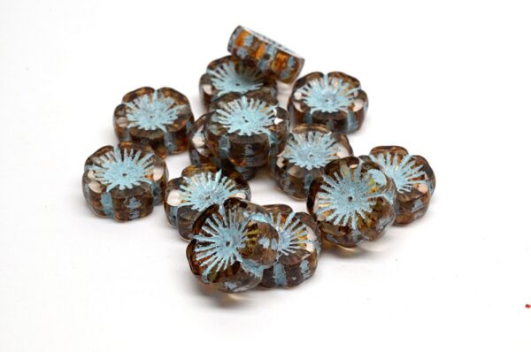 TCB Hawaiian Flower Beads 14x14mm - Image 1