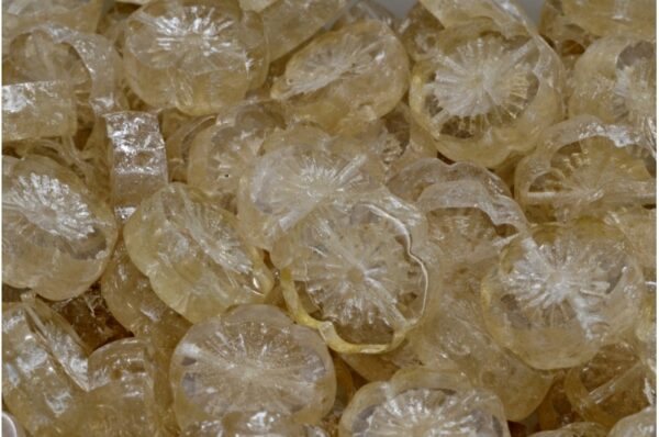 TCB Hawaiian Flower Beads 14x14mm - Image 1