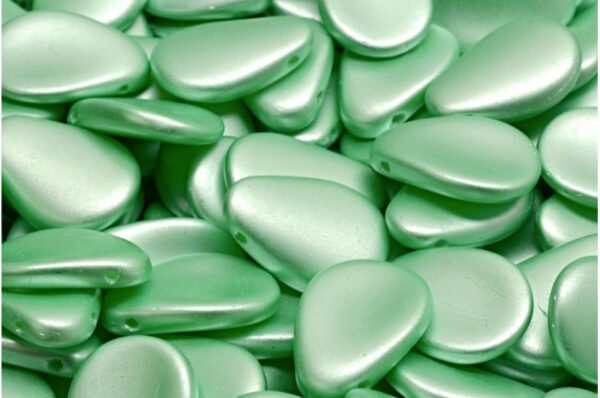 Anemone Petal Beads 11x16mm - Image 1