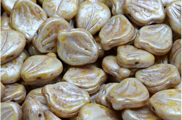 Peony Petal Beads 12x15mm - Imagen 1