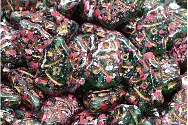 Christmas Tree Beads 17x12mm - Image 1