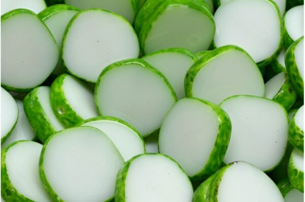 TCB 8 Edged Designed Beads 15x15mm - Imagen 1