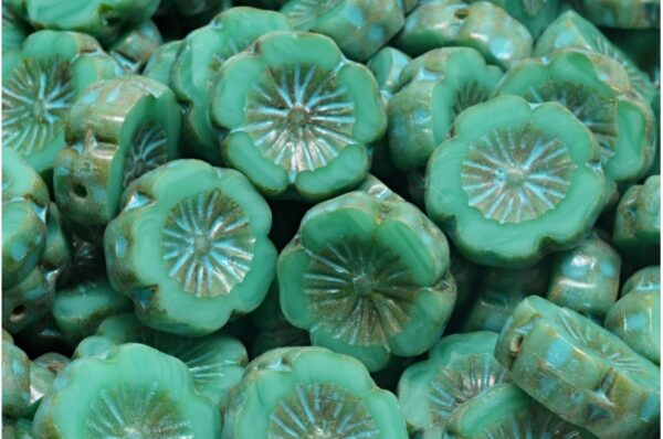 TCB Hawaiian Flower Beads 14x14mm - Image 1