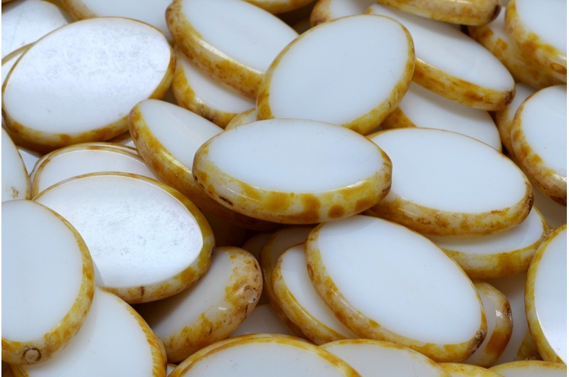 20873_991-99006-20x14-03000-86800-jpg_1 TCB Flat Oval Beads 20x14mm - Image 1