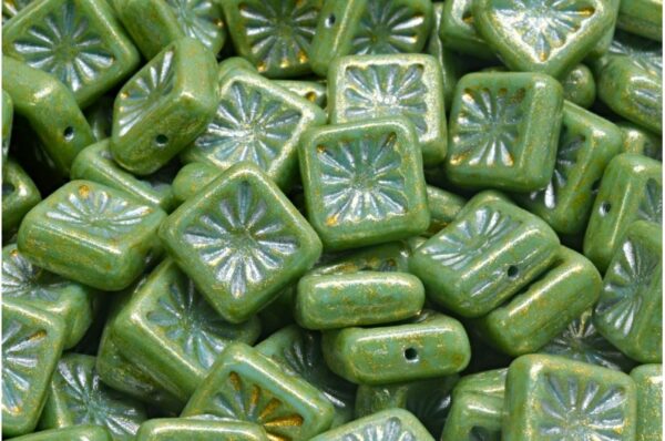 Squared Kiwi Beads 10x10mm - Image 1