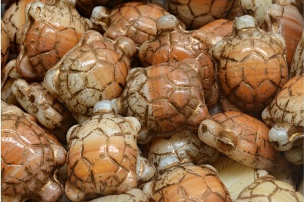 Turtle Beads 19x14mm - Image 1