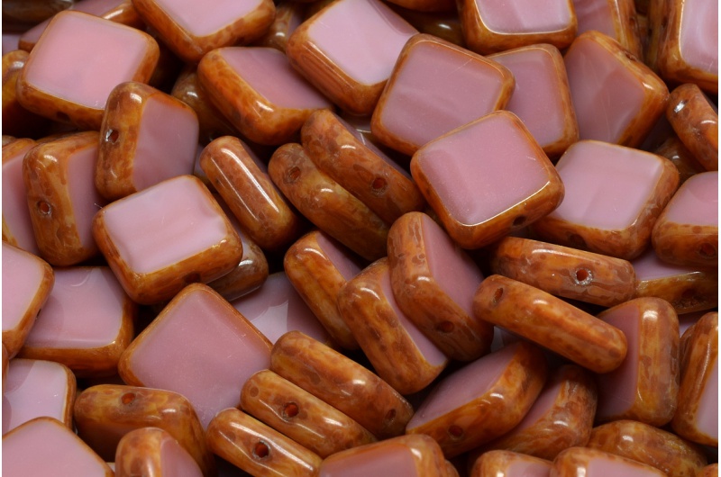 20692_991-01077-10x10-74020-86800-jpg_1 TCB Square Beads 10x10mm - Image 1