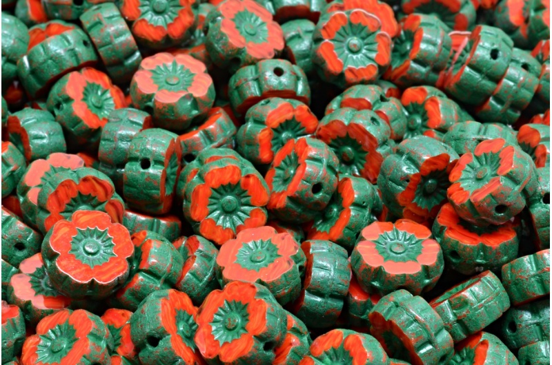 45884_991-01202-08x08-r9316-04315-jpg_1 TCB Hawaian Flowers 8x8mm - Image 1