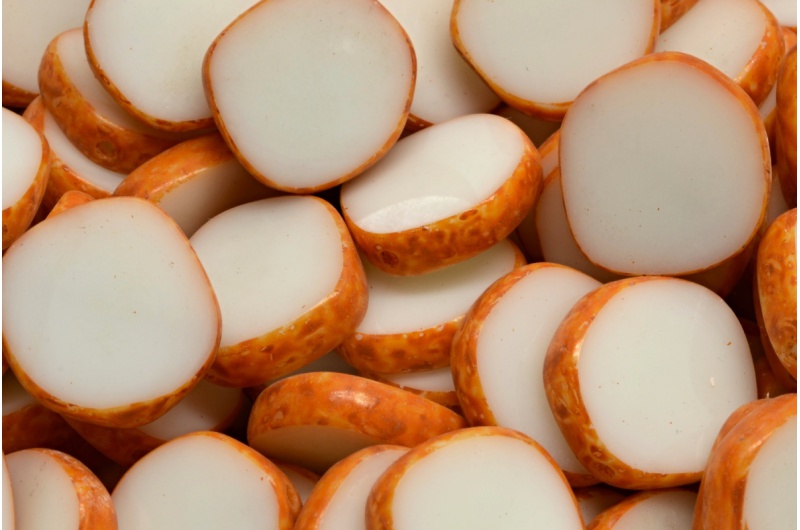 66300_991-30483-15x15-83500-33302-jpg_1 TCB 8 Edged Designed Beads 15x15mm - Image 1