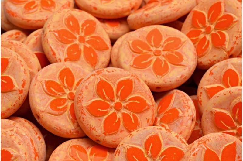 53541_991-99131-18x18-93120-84302-jpg_1 Flower Coin Beads 18x18mm - Image 1