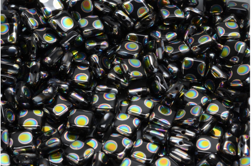 7938_111-01077-06x06-23980-28101a-jpg_1 Square Beads 6x6mm - Image 1